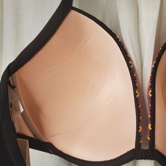 Shade & Shore Black with Colorful Embroidery Cup Size Bikini Top NWT, 32DDD - Picture 6 of 7